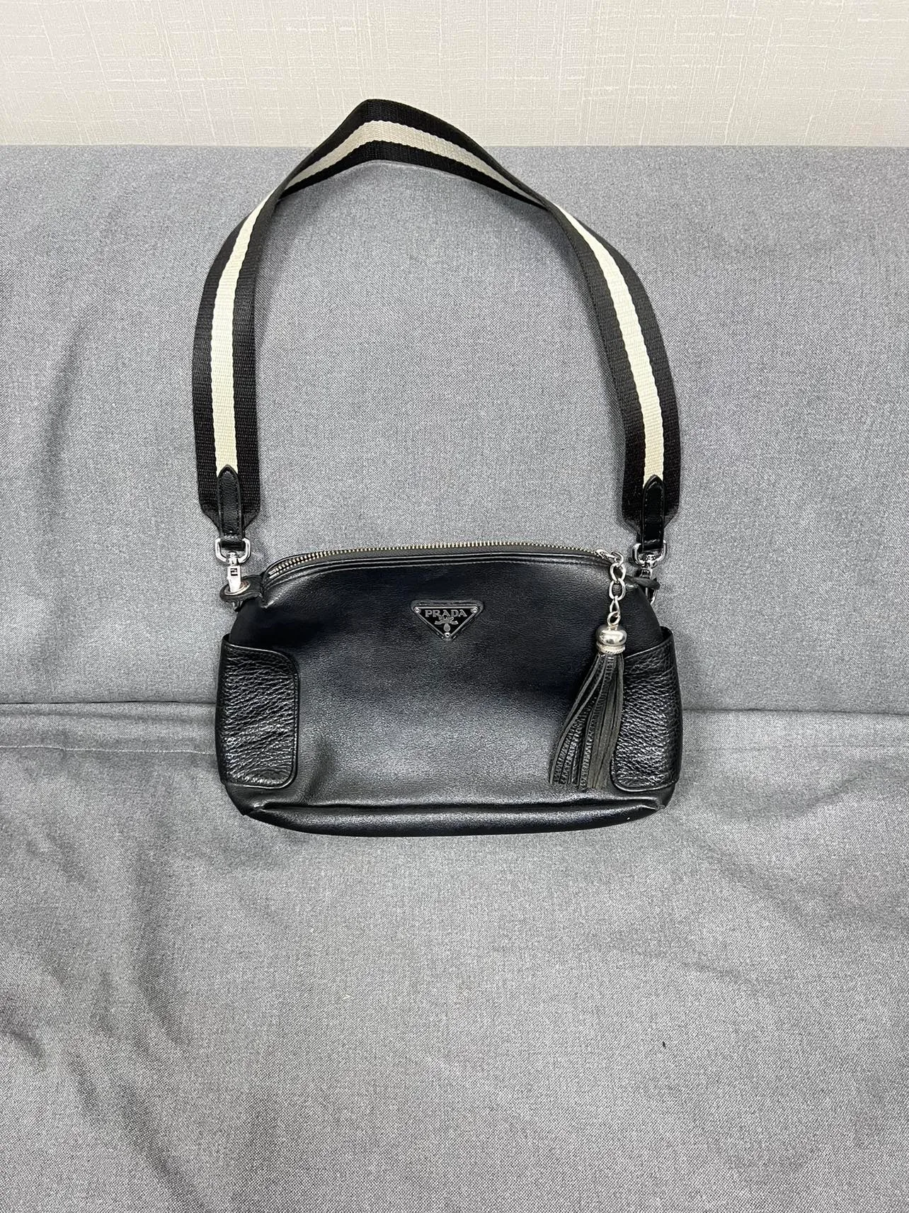 중고 여성가죽 가방 팔아요