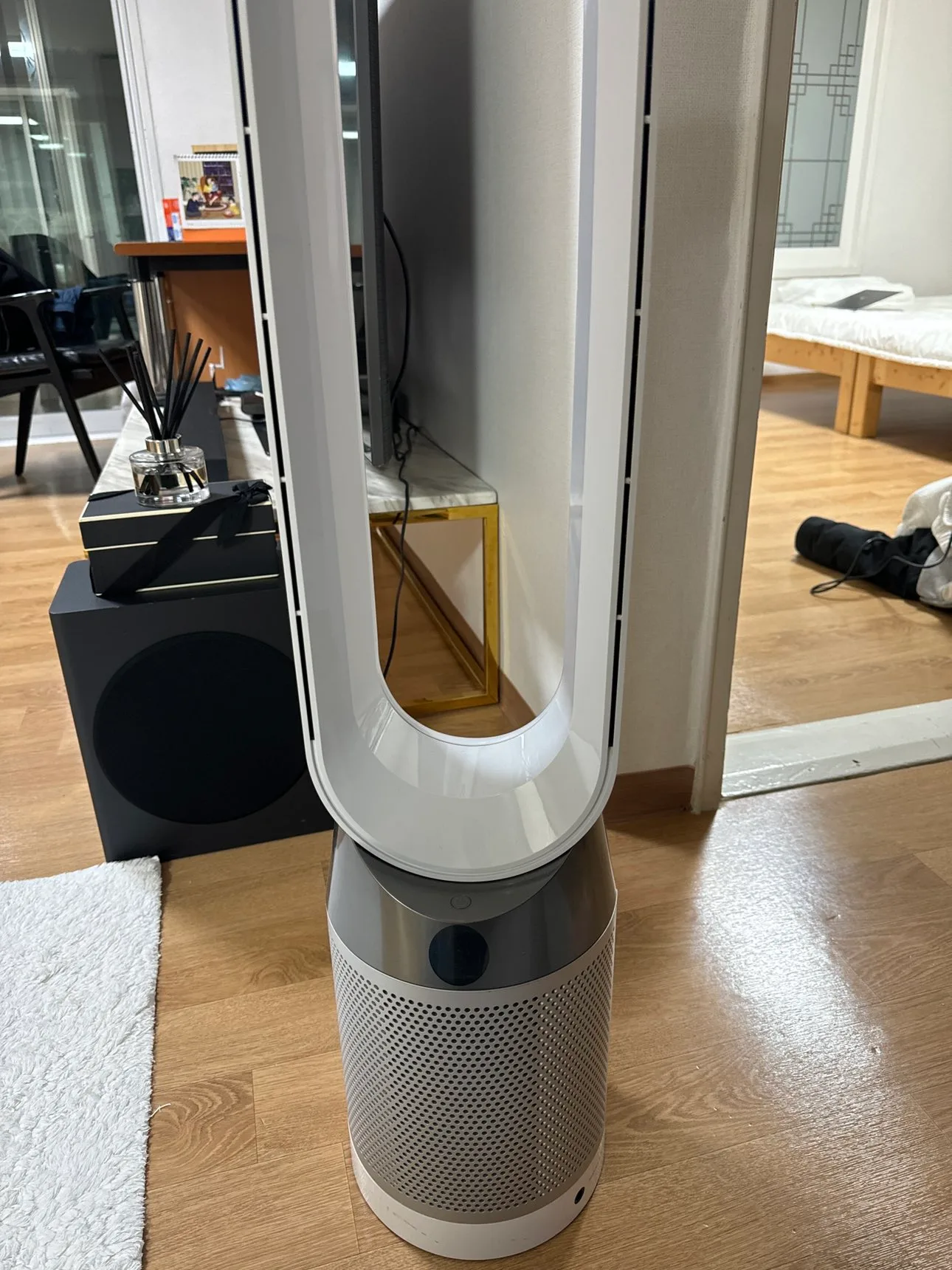 다이슨 공기 청정기 TP04 화이트 급처