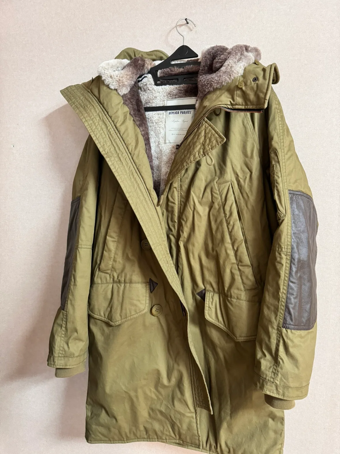 카이나크만 야상 및 패딩 정품 판매(극미중고),사이즈:L