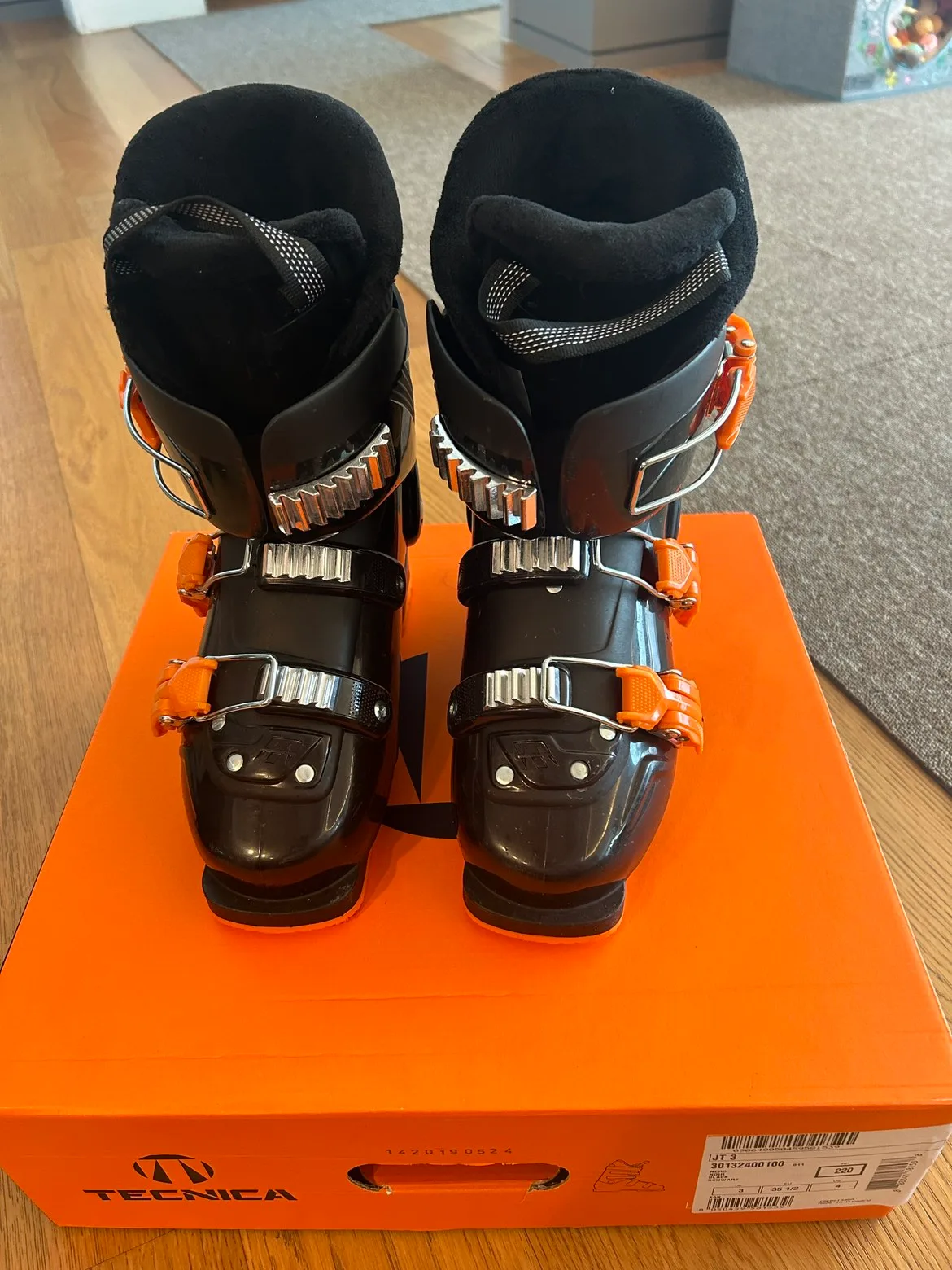 아동 스키부츠 tecnica