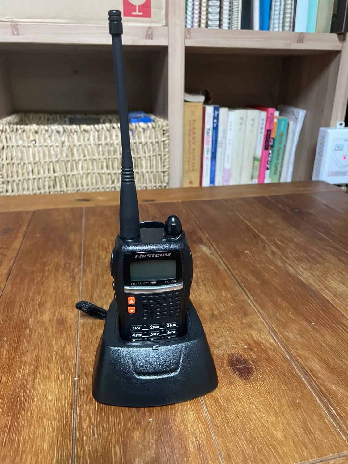 중고무전기 퍼스트컴 FC438