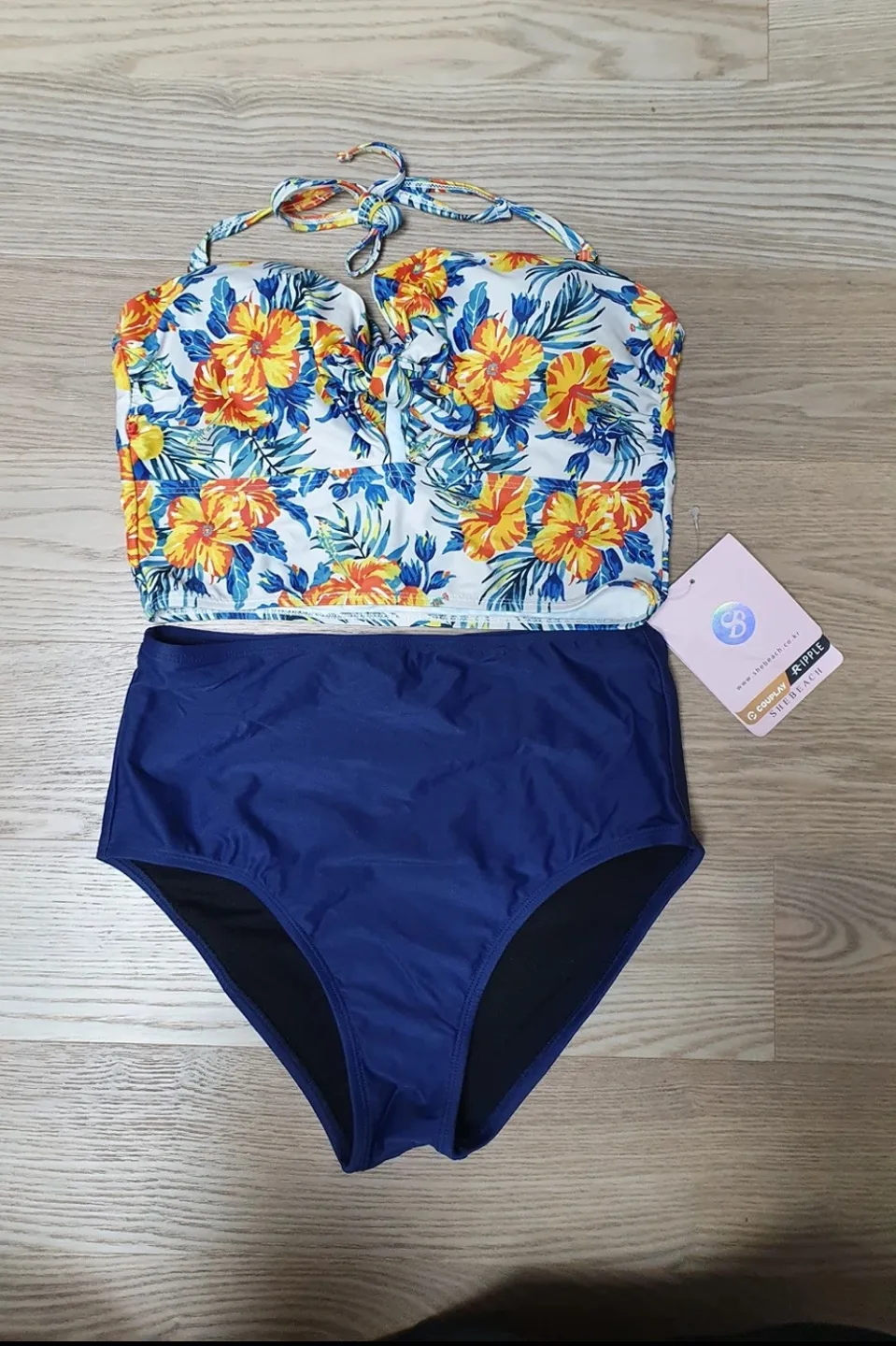 택있는 새상품> 쉬비치 비키니 플라워 패턴