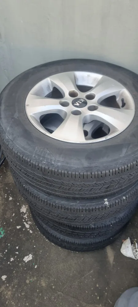 중고 휠 타이어