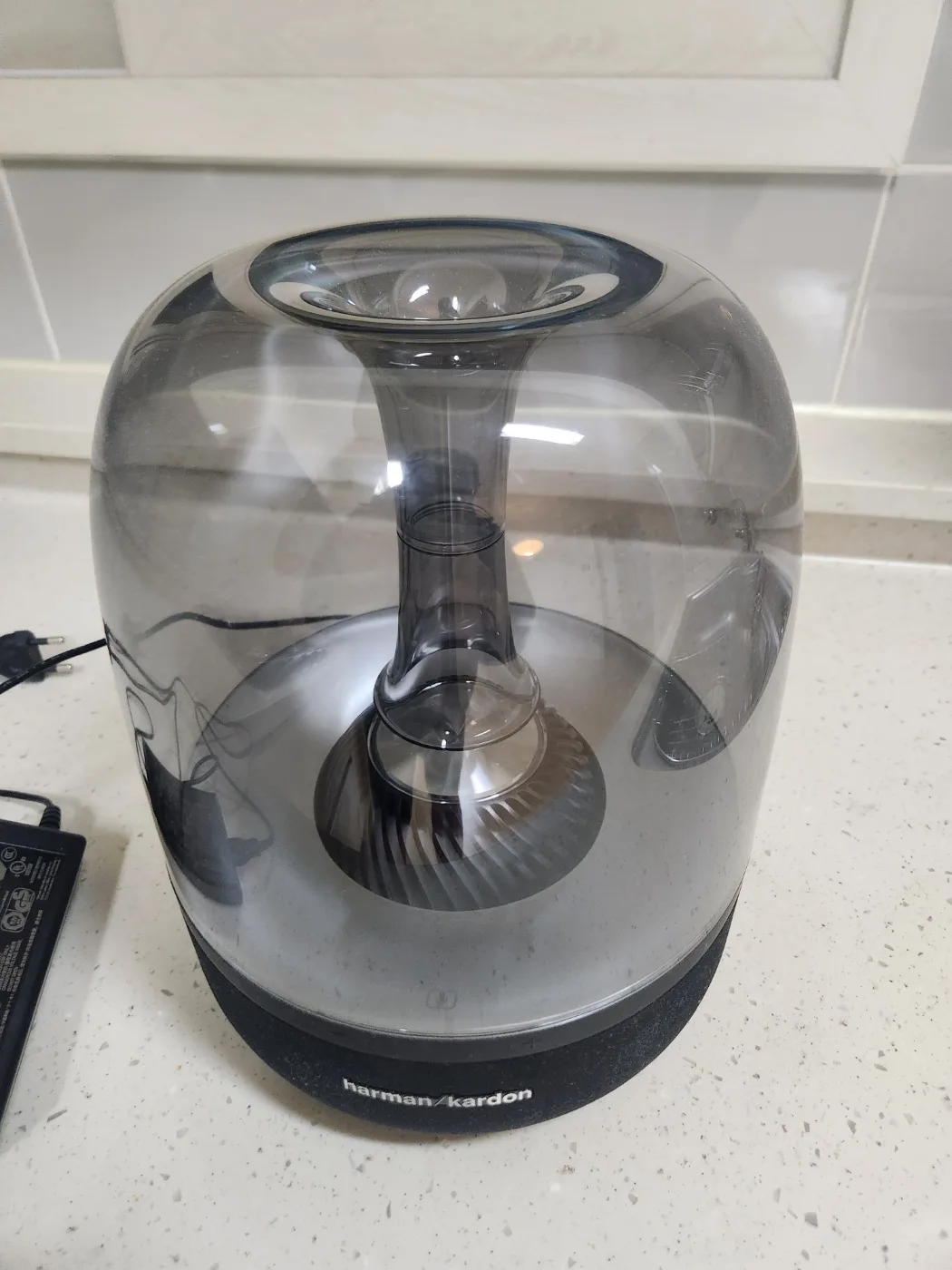 하만카돈 오라 스튜디오2