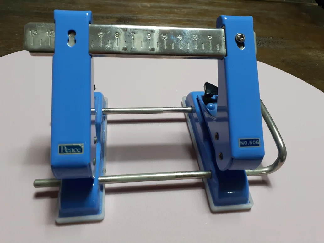 (중고)펀칭기 판매합니다 폭조절가능한 고급형제품