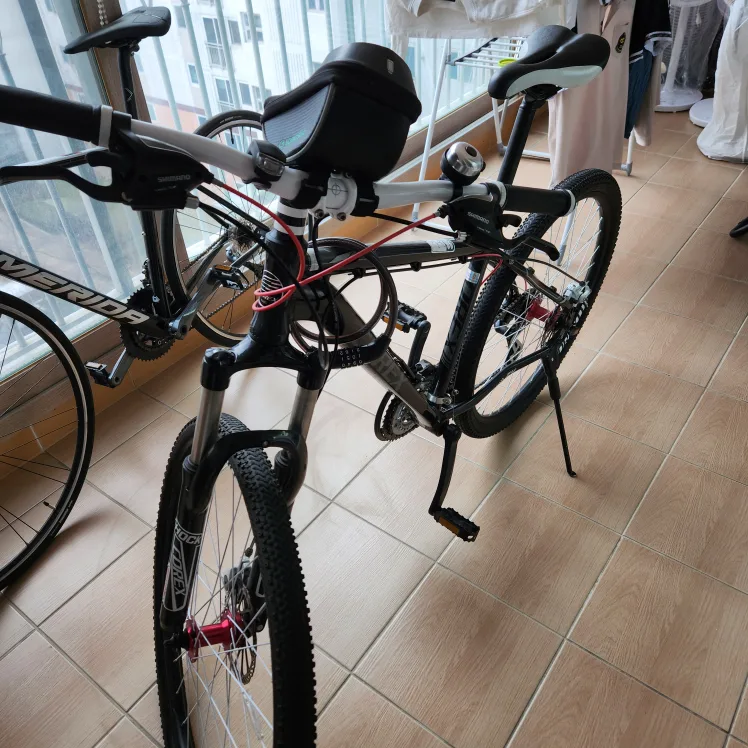 코렉스 쿼츠 24단 24인치 중고 자전거