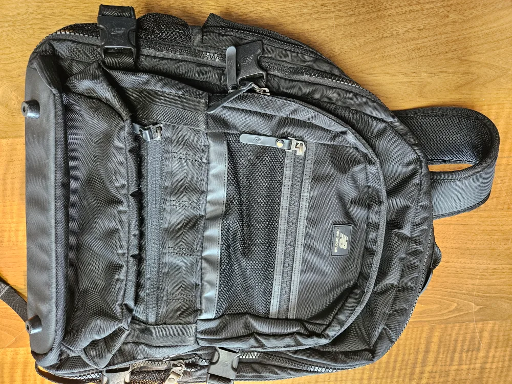 뉴발란스 중고가방