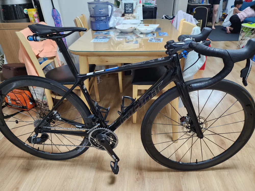 자이언트 TCR 어드밴스 SL0 DISC(기함)팝니다.