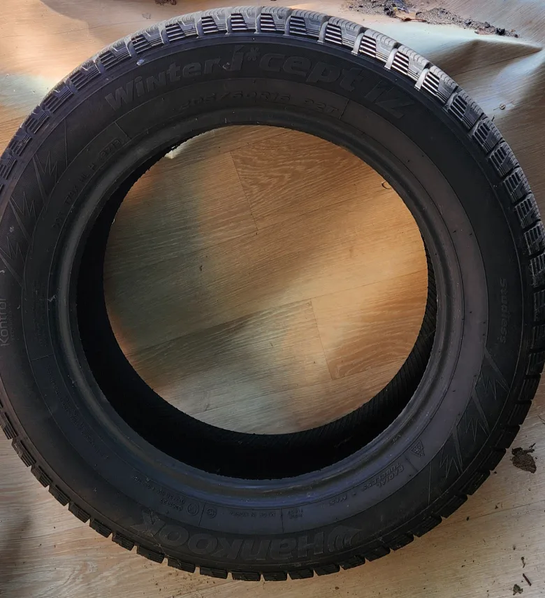 승용차중고 스노우타이어