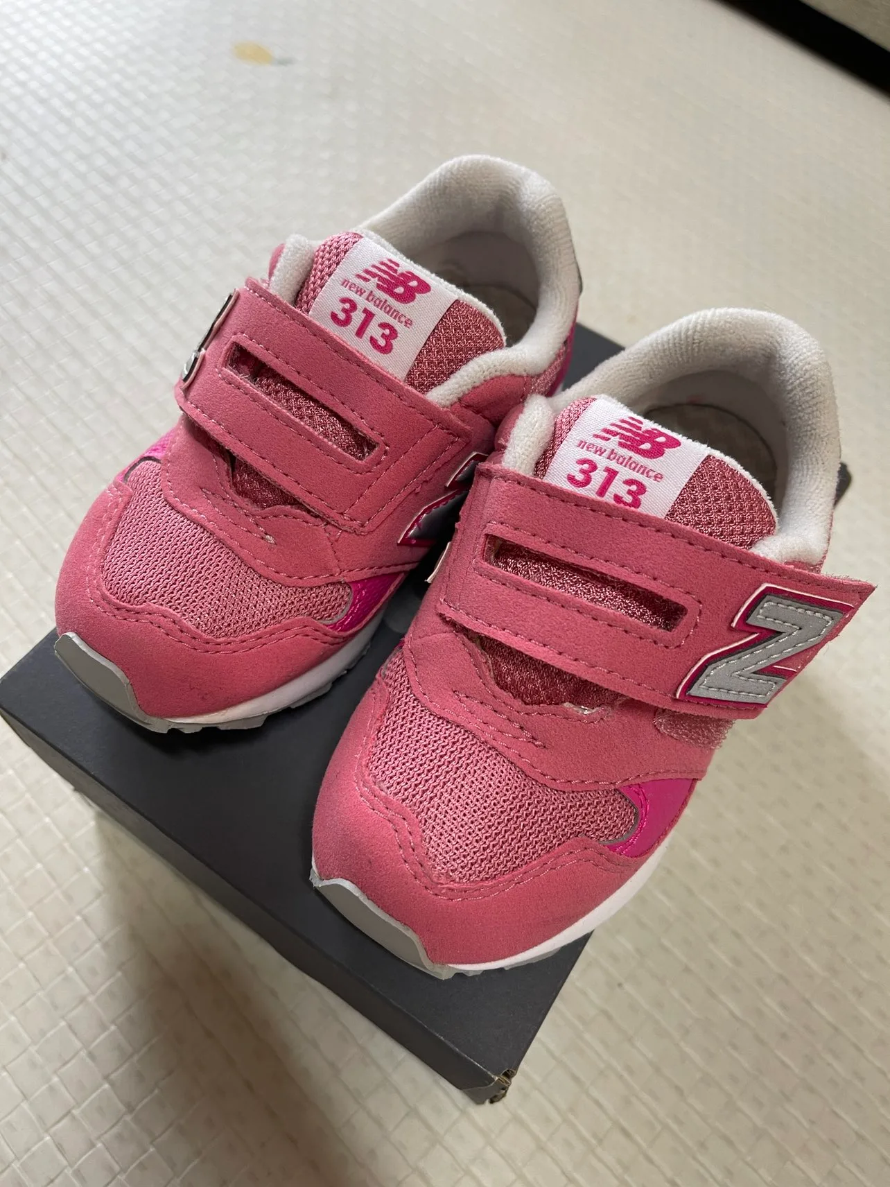 뉴발란스 아이 운동화 택제거 새상품