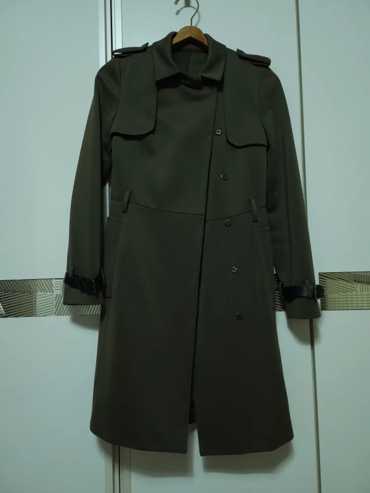 르윗 로스 버버리