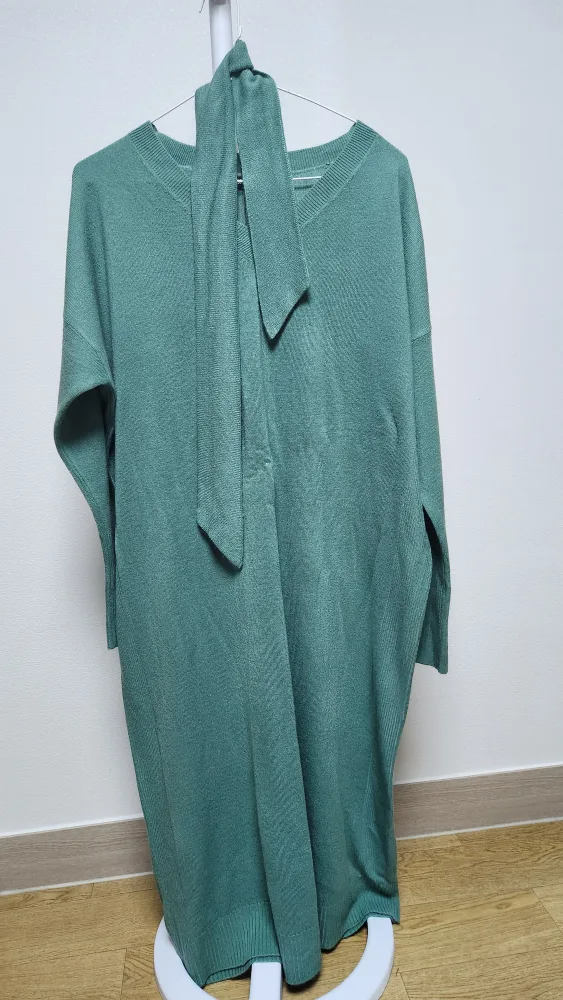 옷장 정리중입니다.