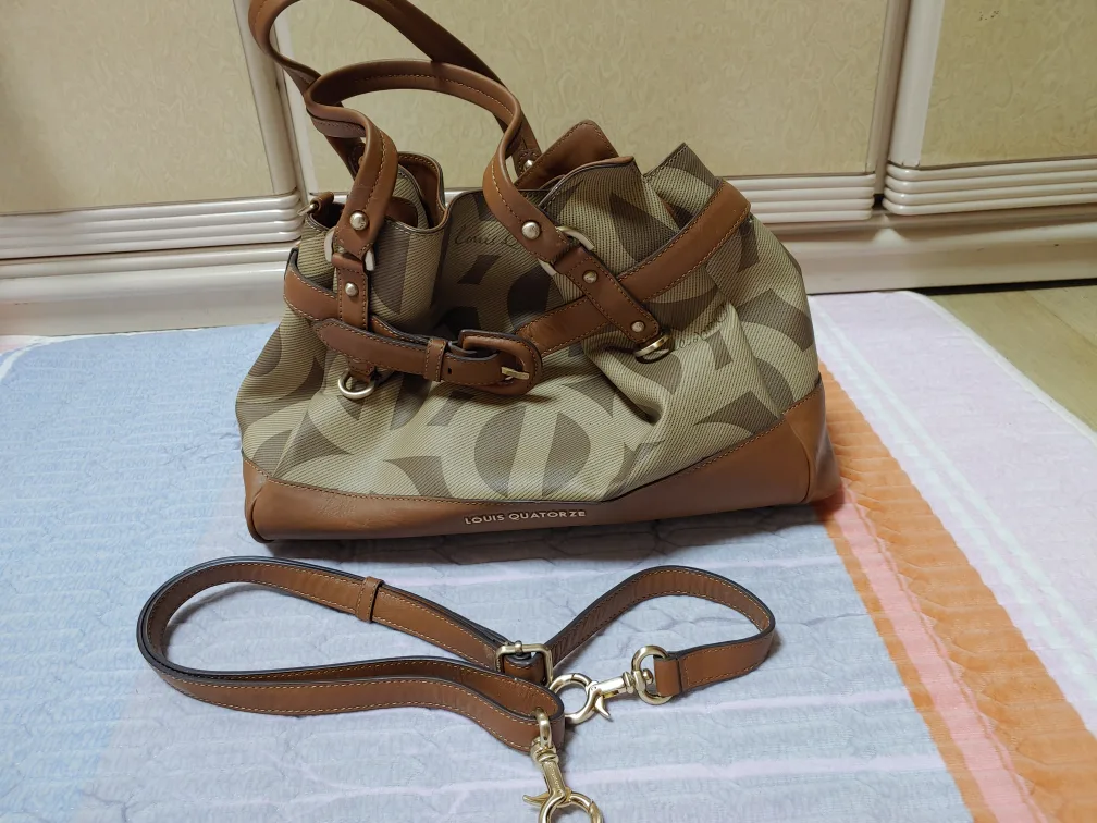 루이까또즈 가방(가격내림)