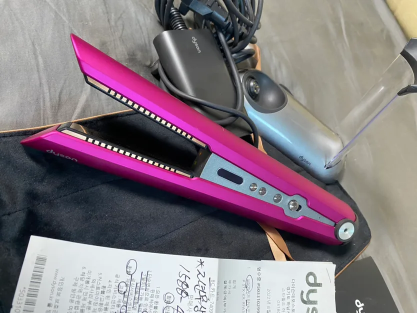 다이슨 코랄 헤어 스트레이트너 - (푸시아/니켈) 오늘만 26만원!