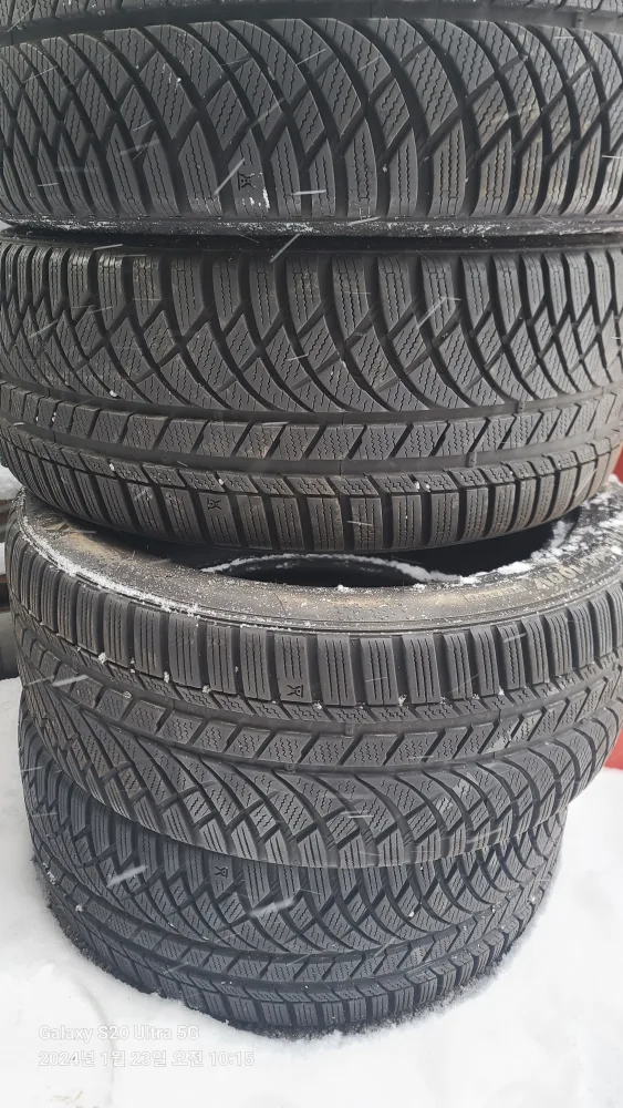 스노우 중고타이아 팝니다 245/45r18