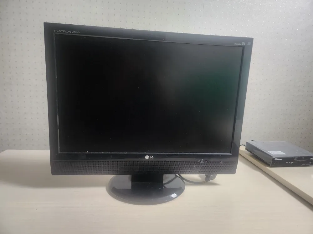 LG 22인치모니터 TV컴퓨터겸용 플라톤와이드