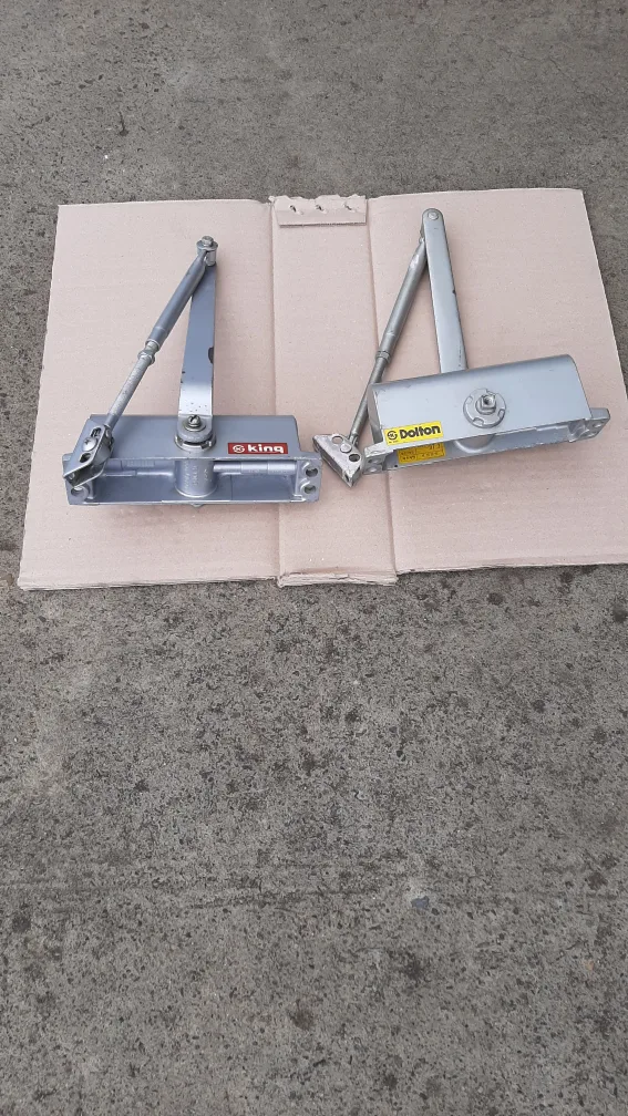 출입문 여닫이 중고