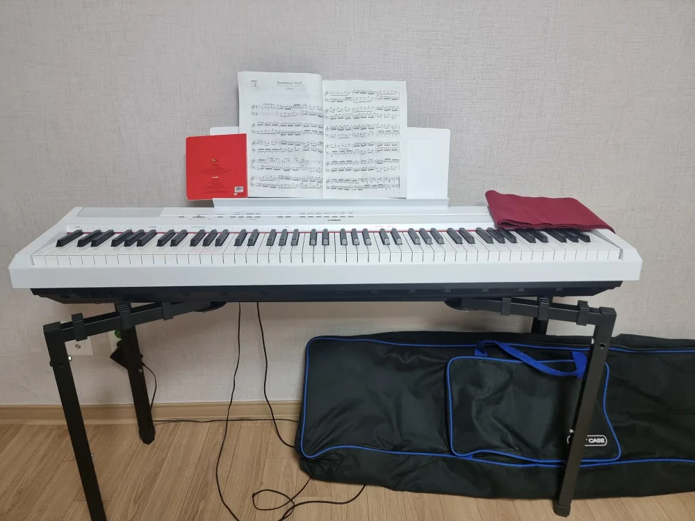 야마하 P115 디지털 피아노 팝니다