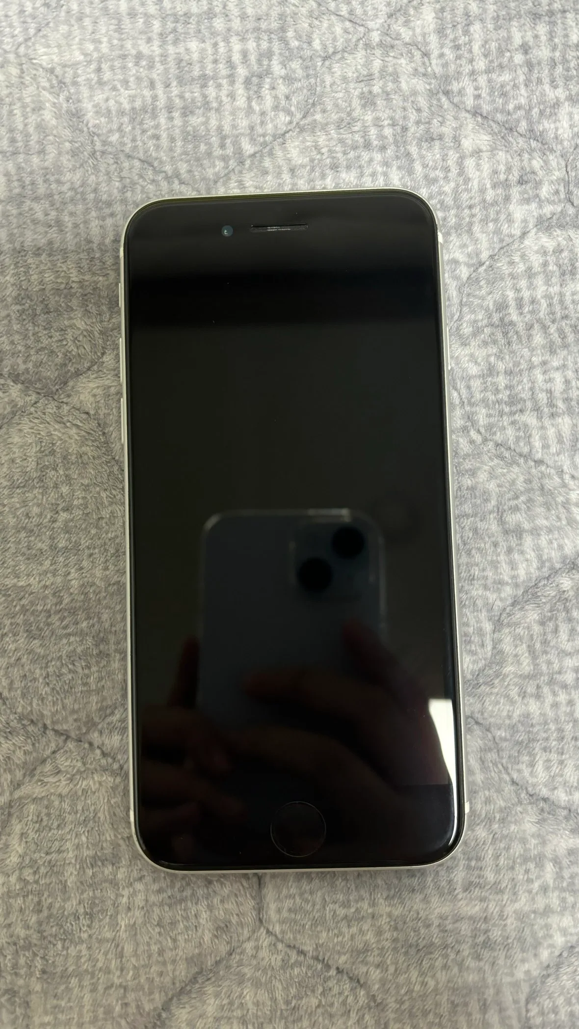 아이폰 se2 스타라이트(화이트) 중고폰 판매