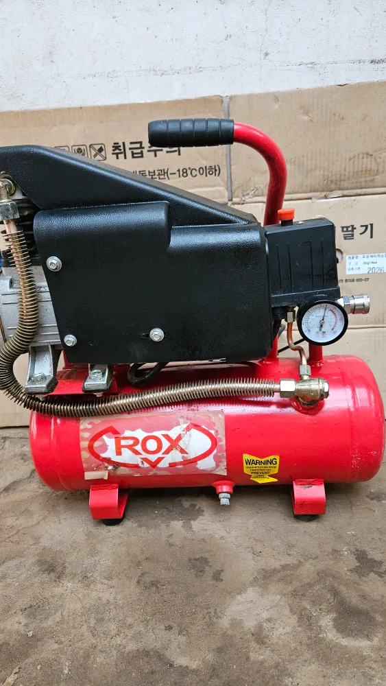콤프례샤  2마력팝니다    새거같은중고  작동잘됩니다