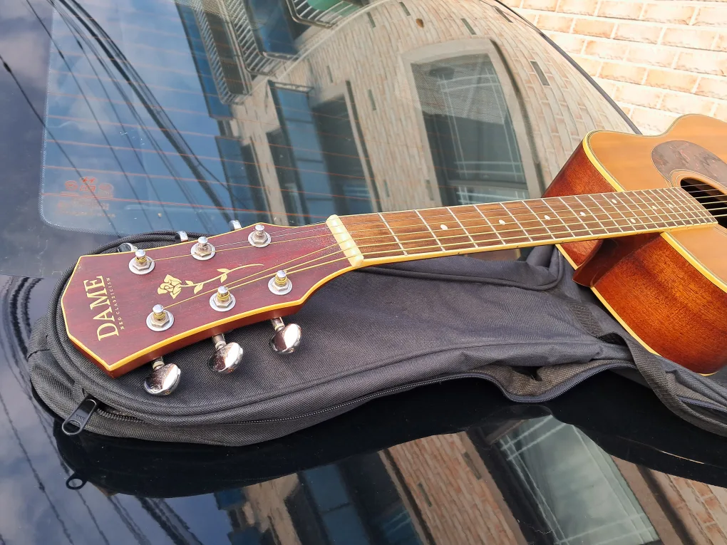 중고 악기  기타