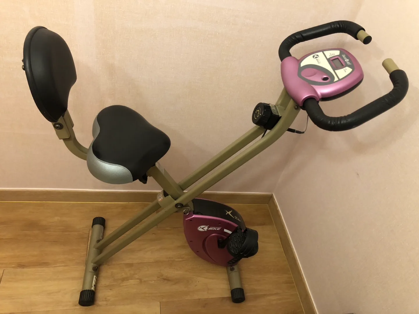 실내자전거 나눔합니다.