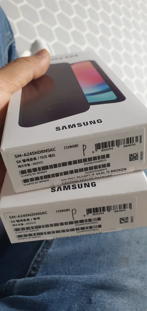 A24 미사용 박풀 1월2일 개통