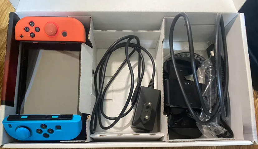 닌텐도 스위치 12만원에 팔아요