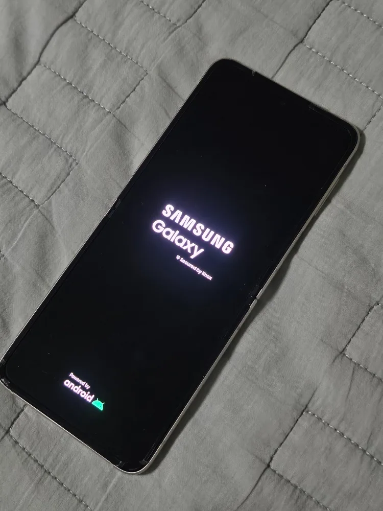 [S급 중고] 삼성 z플립3 256GB 크림