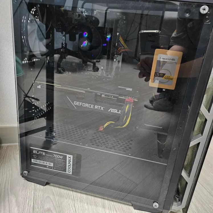 컴퓨터 본체 중고 팝니다 !