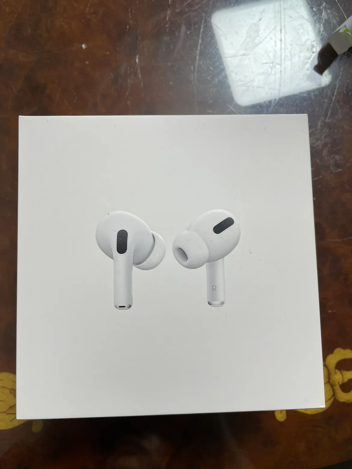 에어팟 프로 1세대 중고제품 (3년 사용함)