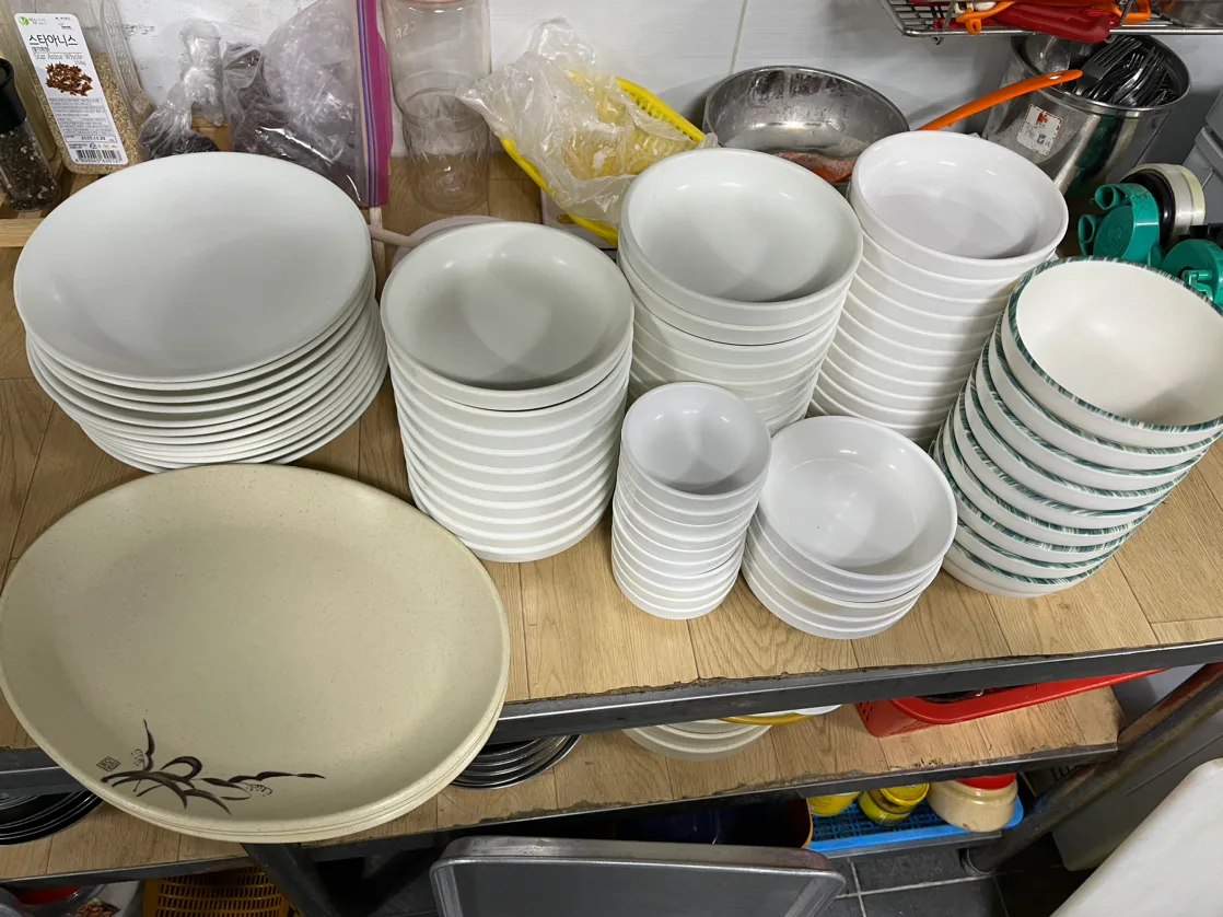 업소용 중고 깨끗한 그릇 일괄 4만 정리합니다