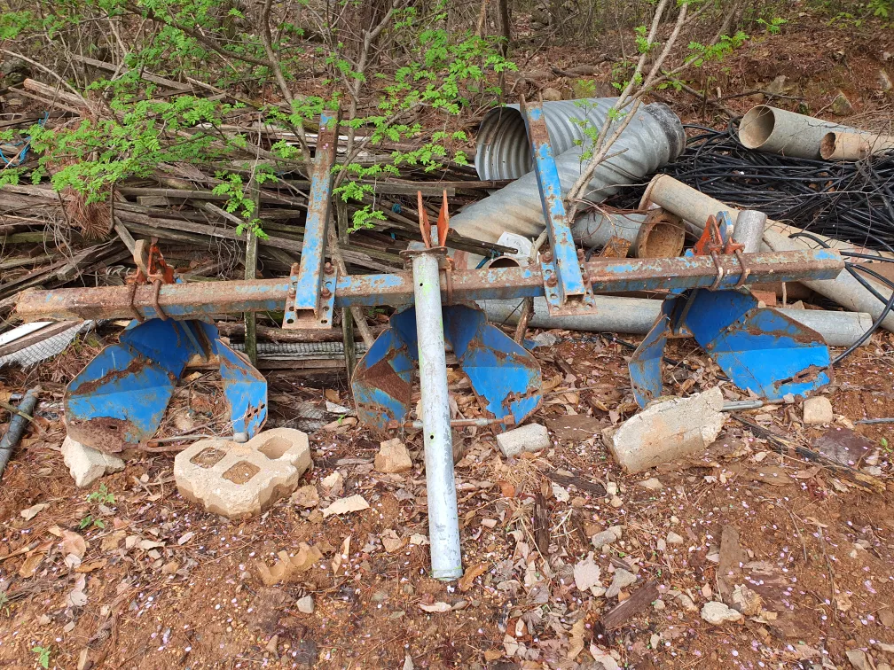 트랙터  배토기 중고 내놓습니다.