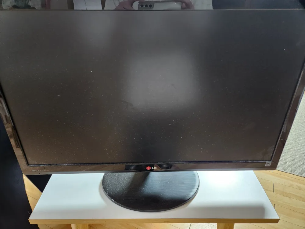 중고 LG 27인치 27EA53VQ LED모니터 HDMI 해상도 1920x1082
