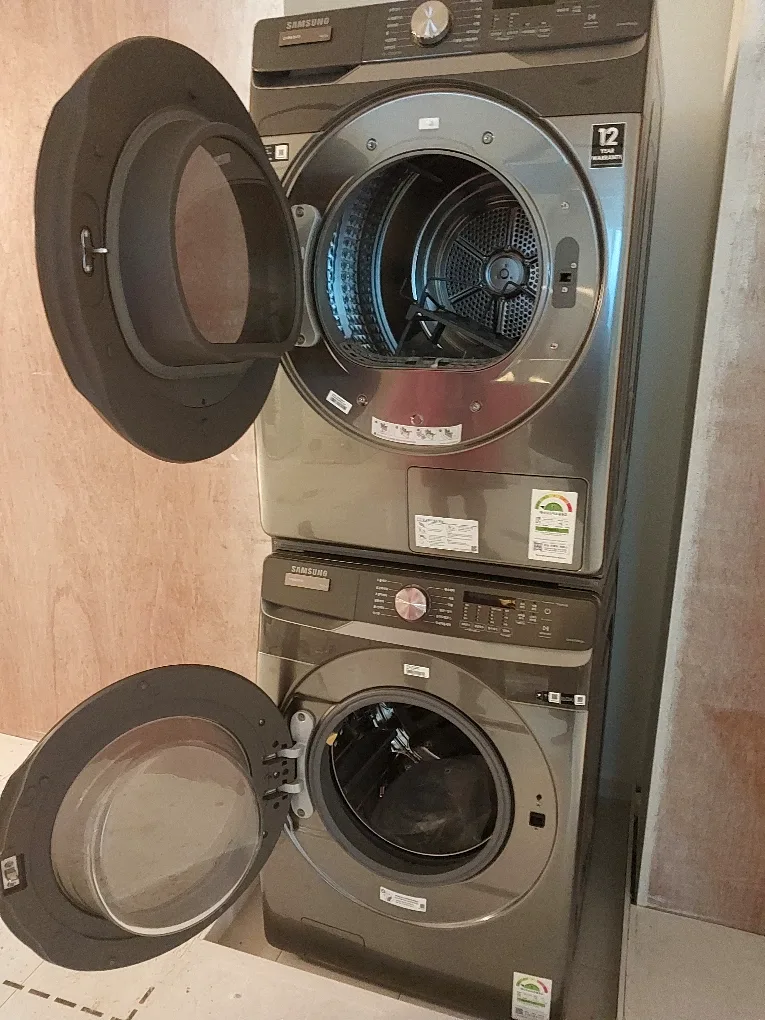 삼성전자그랑데21kg세탁기+건조기14kg 모델하우스전시제품