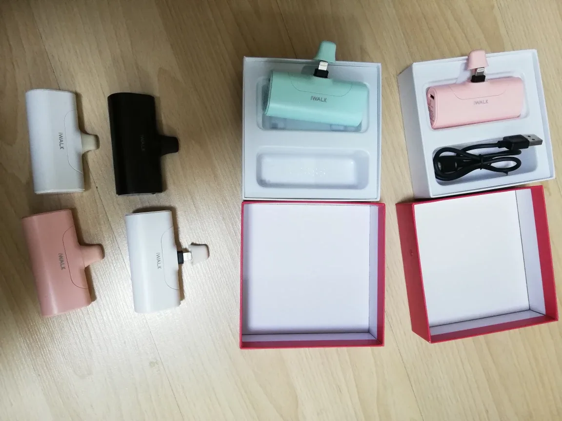 새상품과 중고 아이워크 보조배터리 보조베터리 8핀 아이폰