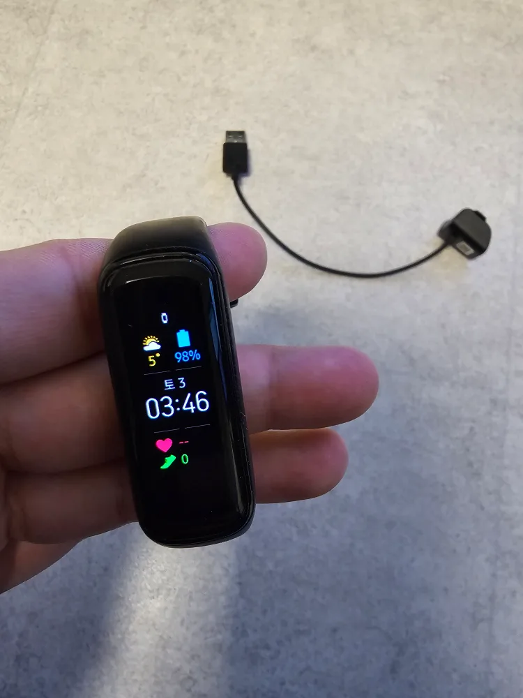 갤럭시핏2  sm-r220 중고