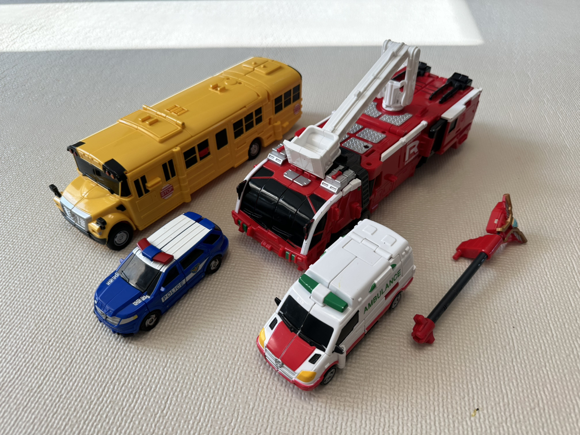 헬로카봇 슈퍼패트론 판매해요