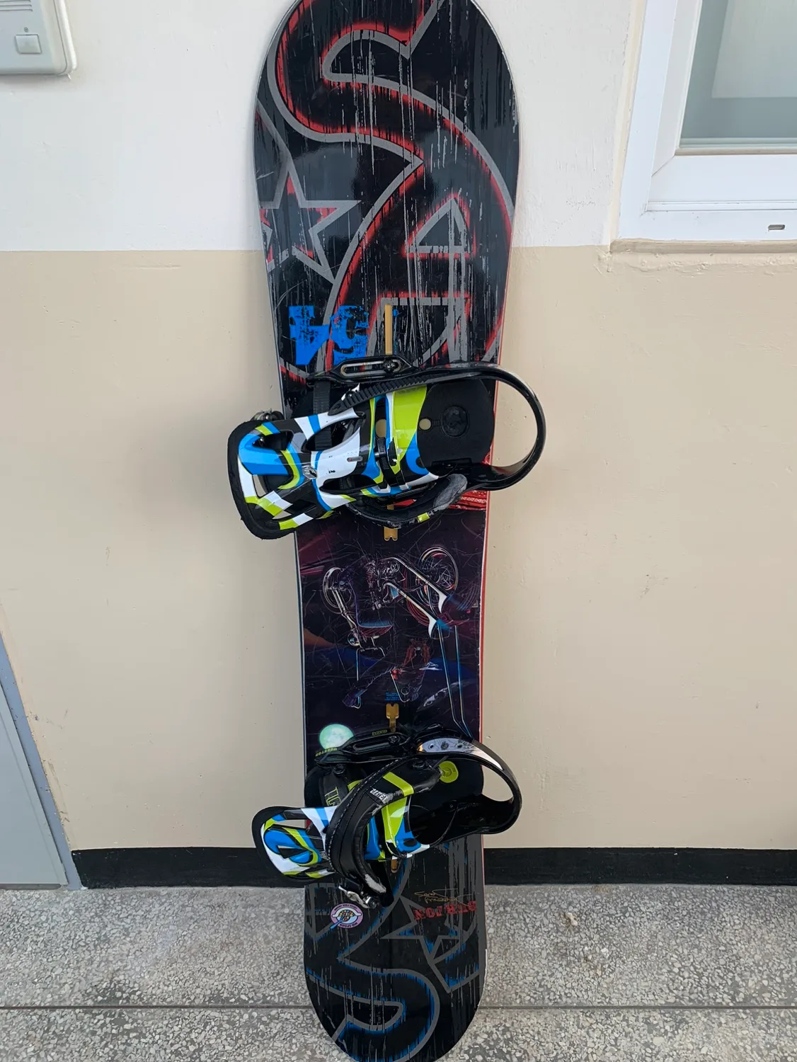 중고 스노우보드와 부츠 판매합니다