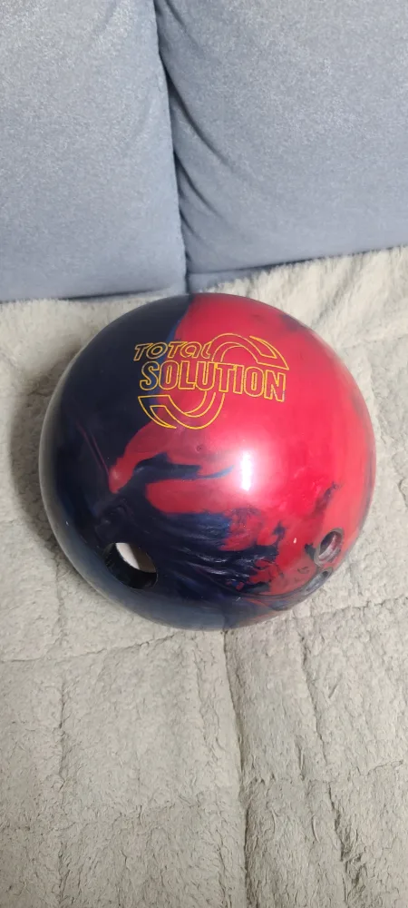 중고 볼링공 스톰 토탈솔루션 15P 판매