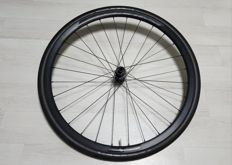 스캇 자전거 싱크로스 휠셋 RP2.0 A급중고판매