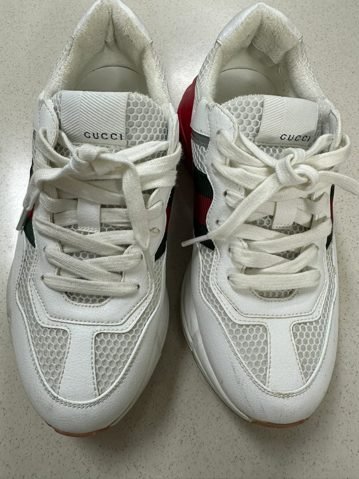 구찌 롸이톤 스니커즈