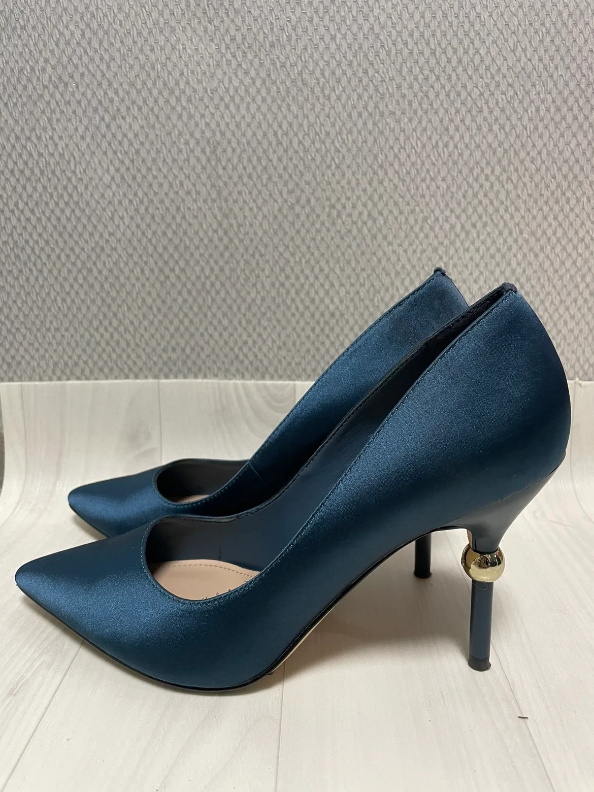 찰리앤키스 제품 새틴 펌프스 하이힐 245 (38)