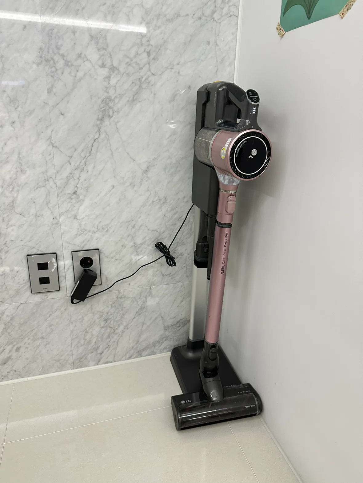 엘지 코드제로 A9 중고 판매해요