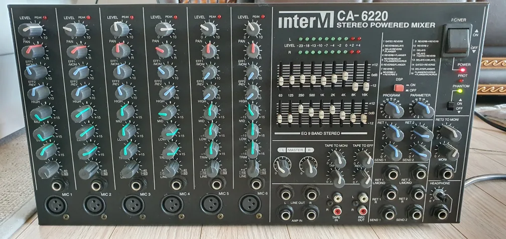 인터엠 CA6220 6채널 파워드 믹서 앰프 400W InterM