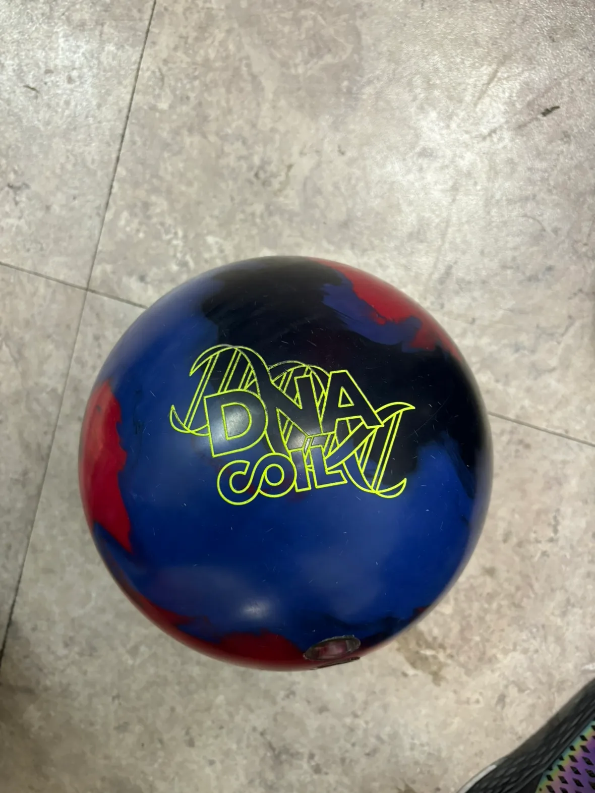 중고 볼링공 판매 합니다.