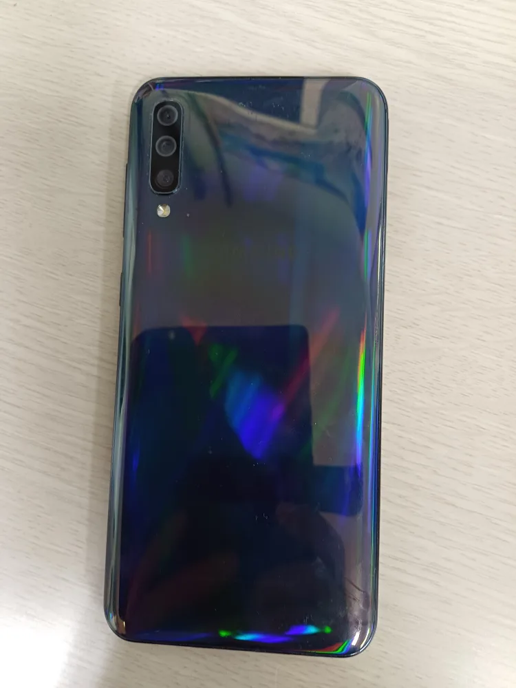 삼성A50중고폰 파니다