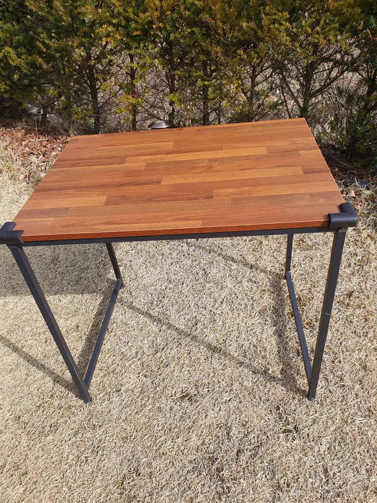 테이블 멀바우제품