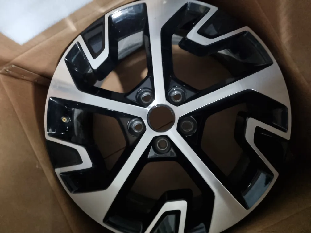 신형 스포티지 중고 휠 가져가실분