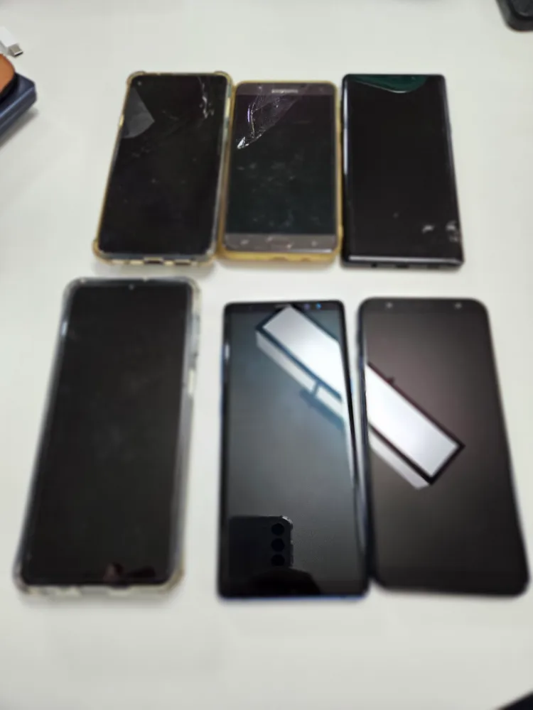 중고폰 팔아요 사진확인필요하시면 드립니다